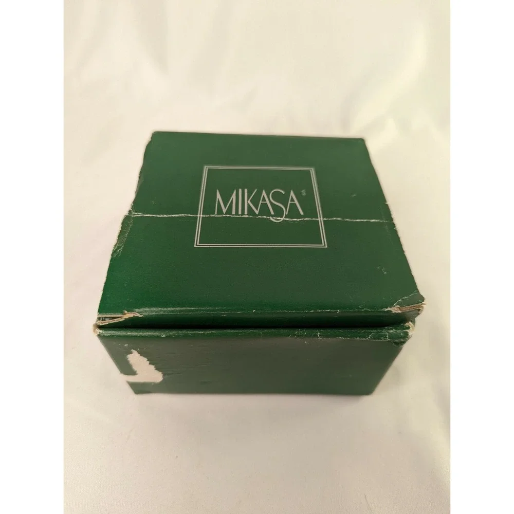 Mikasa Bells of‎ Holly Covered Trinket Dish